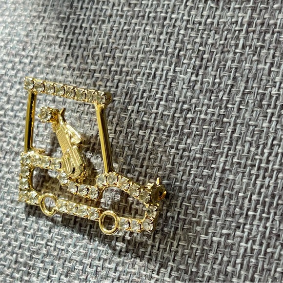 Vintage | Golf Cart with Clear Rhinestones Small Gold Tone Brooch Pin - Picture 8 of 14